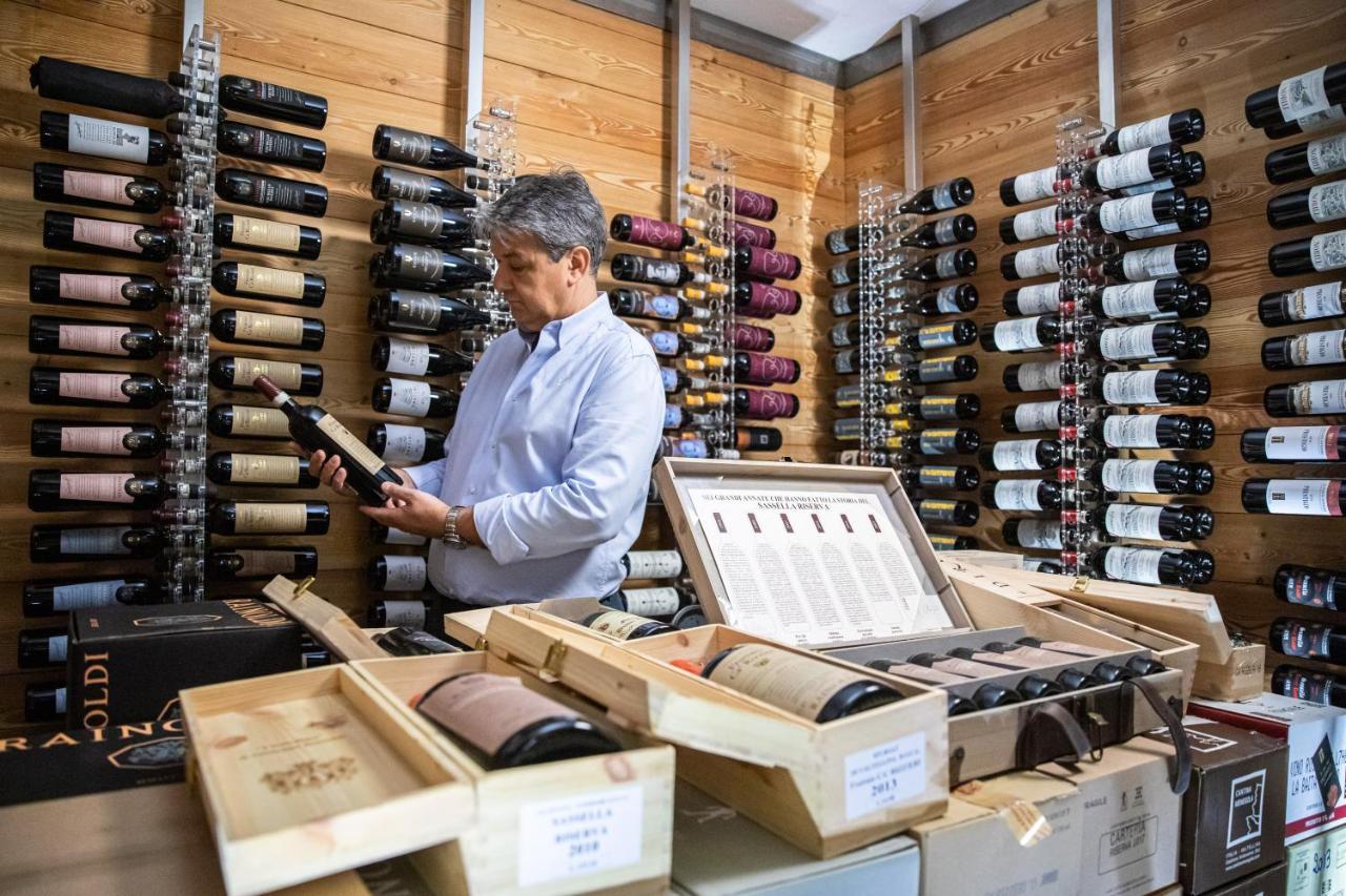 Wine Hotel Retici Balzi Poggiridenti Exteriér fotografie