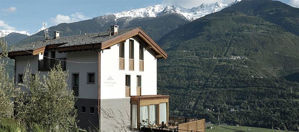 Wine Hotel Retici Balzi Poggiridenti Exteriér fotografie
